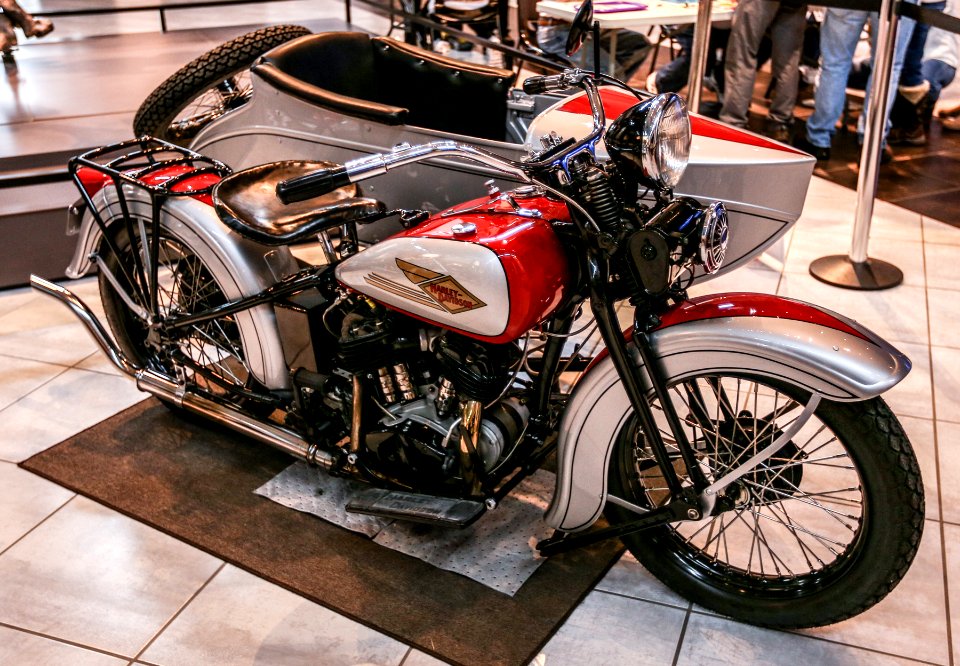 Heavy Metal in Motion - October 19th, 2013