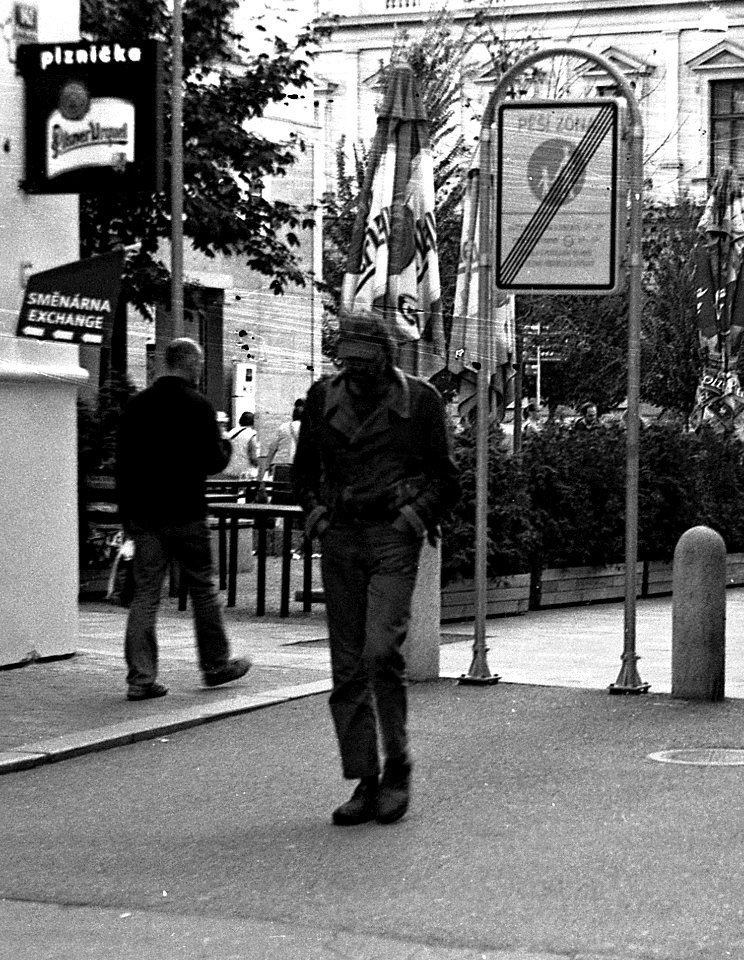 Ricoh TLS 401 with Helios 44-2 - Poor Man Entering Česká Street