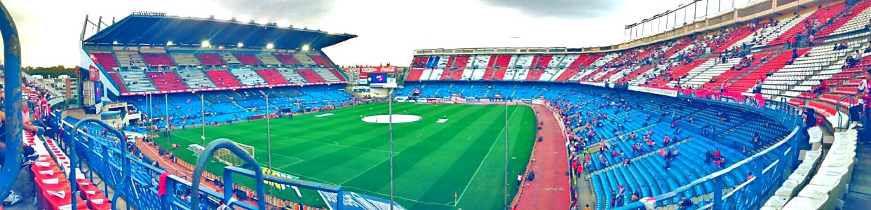 Estadio Vicente Calderón photo