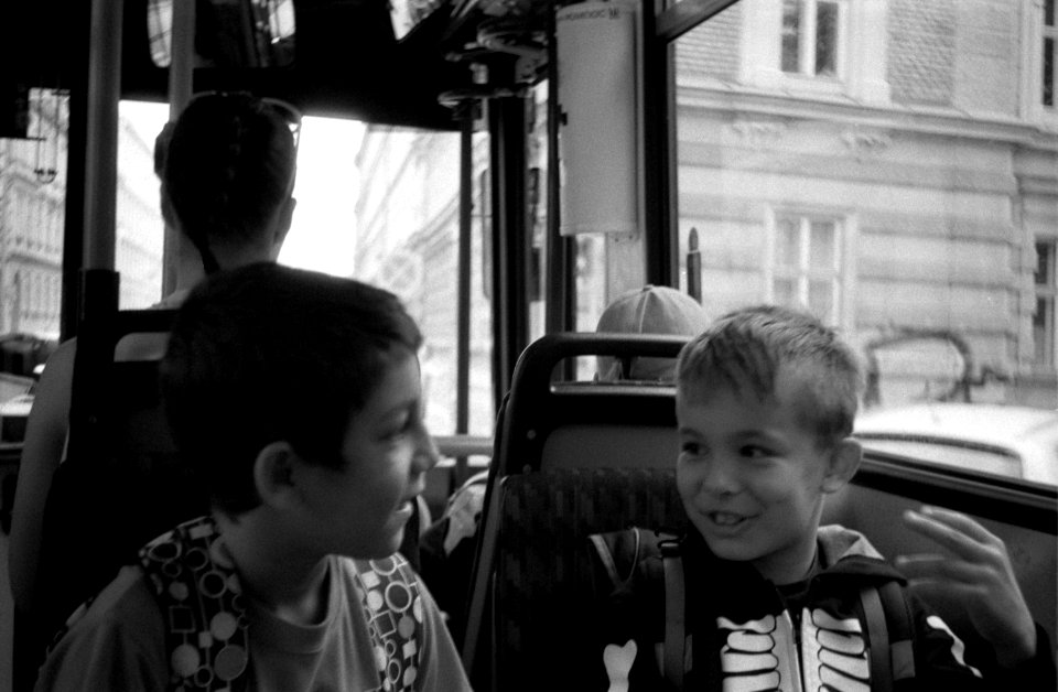 Smena Symbol - Boys in the Bus
