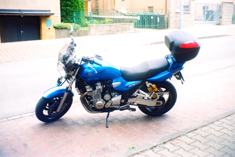 Vilia-Auto - Motorbike