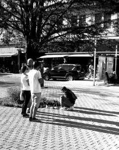 Elikon 35S - Sunday Street Stroll 2