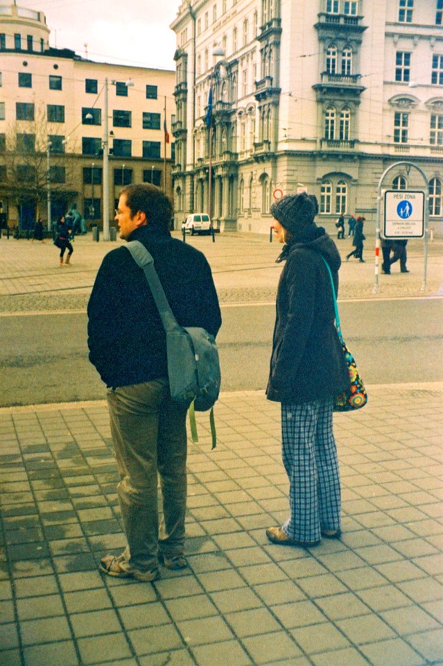Vilia - People Watching Something