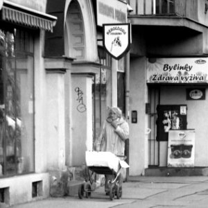 Kiev 4 + Jupiter-11 135/4 - Elderly Lady with Carriage