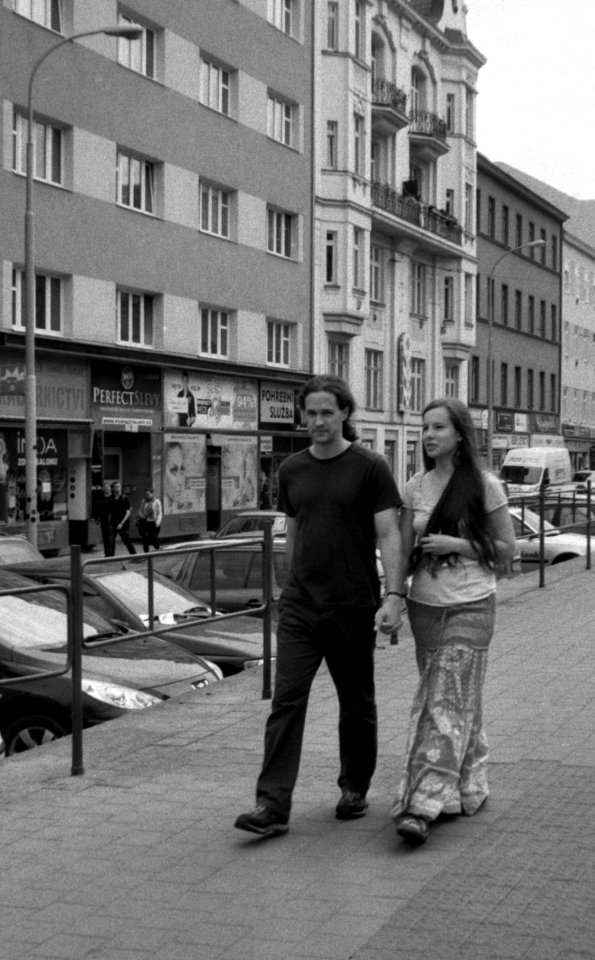 Vilia - Nice Young Couple