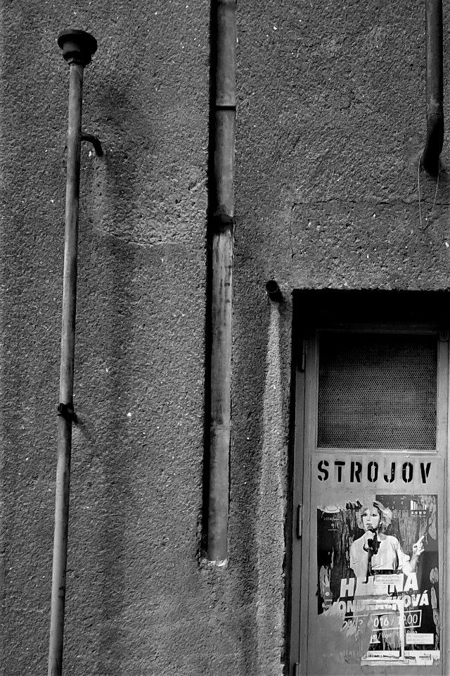 STROJOV