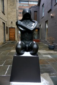 Sculpture of man in Yorkville, Toronto