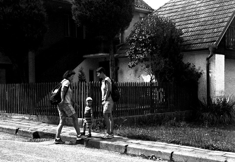 Agfa Optima 1a - Family in Veselice Village