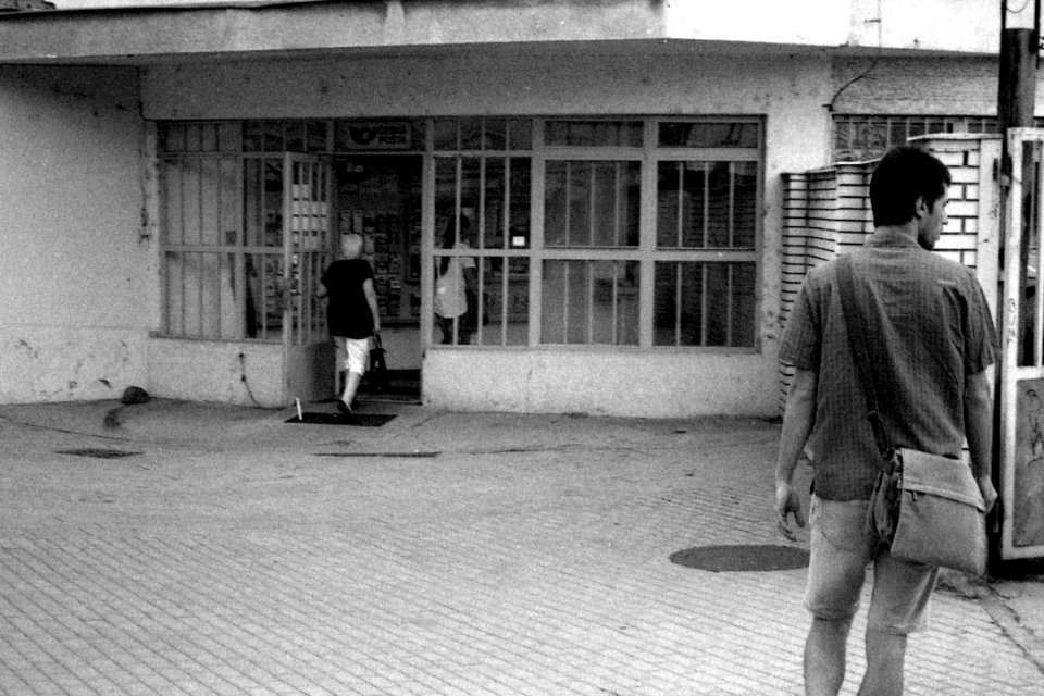 Canon Prima Zoom 80u (Sure Shot 80u) - In front of Post Office