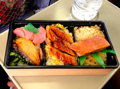 TrainBentoBox