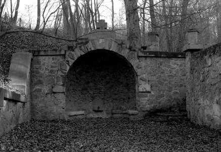 Canon EOS 30 - St. Anthony's Chapel and Sourroundings (Brno-Lesná) 02