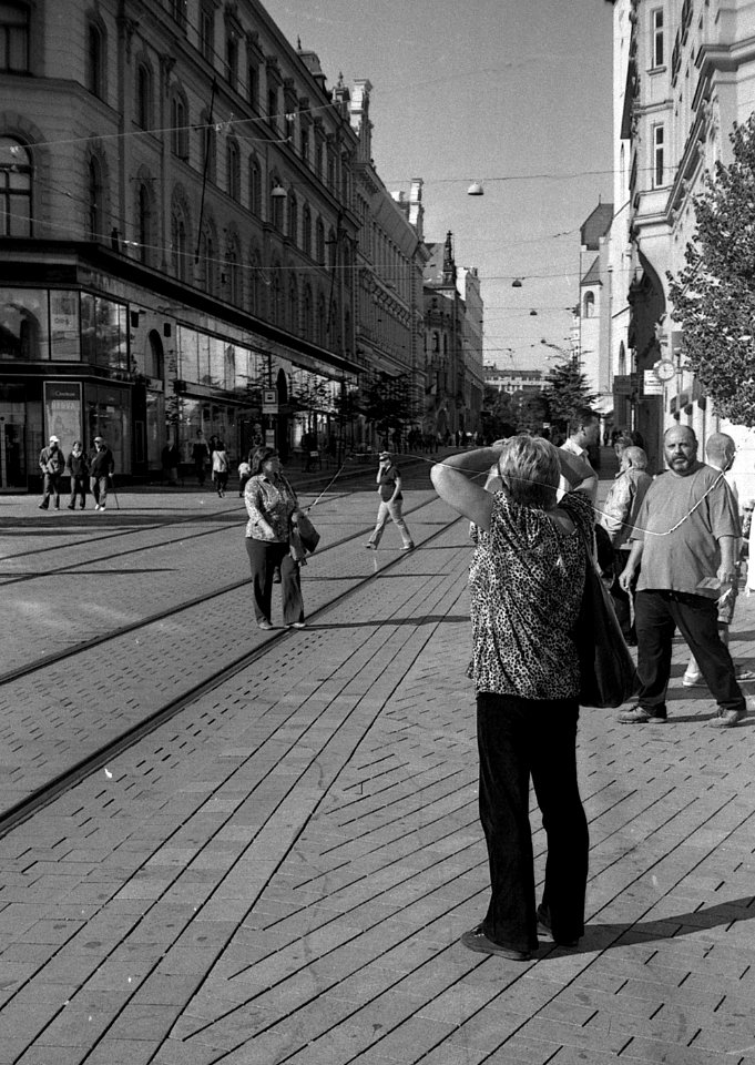 Elikon 35S - Sunday Street Stroll 1