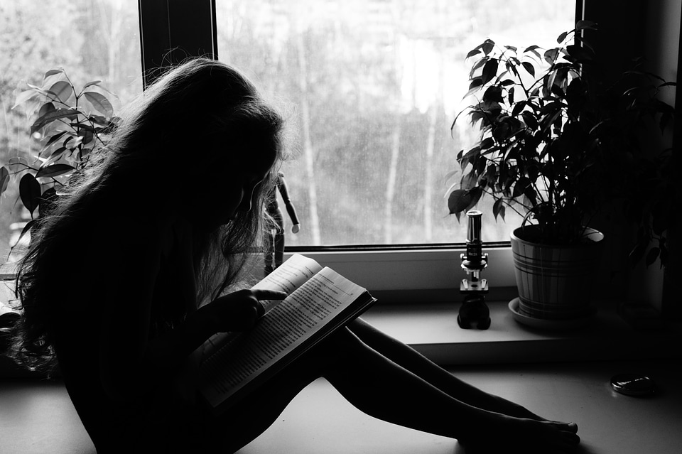 Child window silhouette
