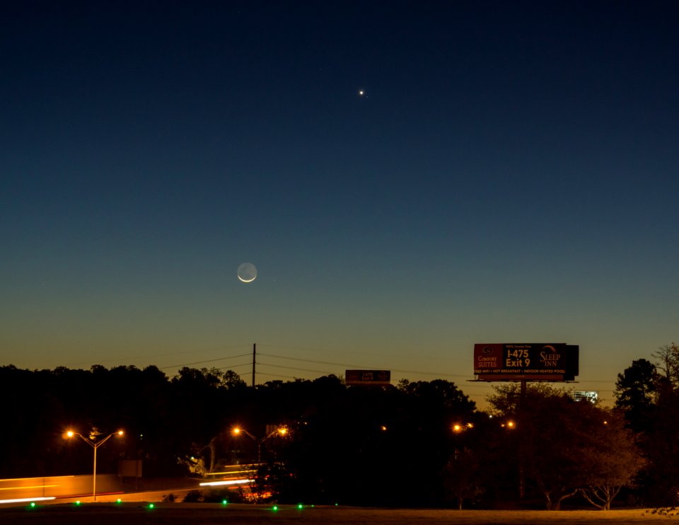 2% Waning Crescent Moon and Venus