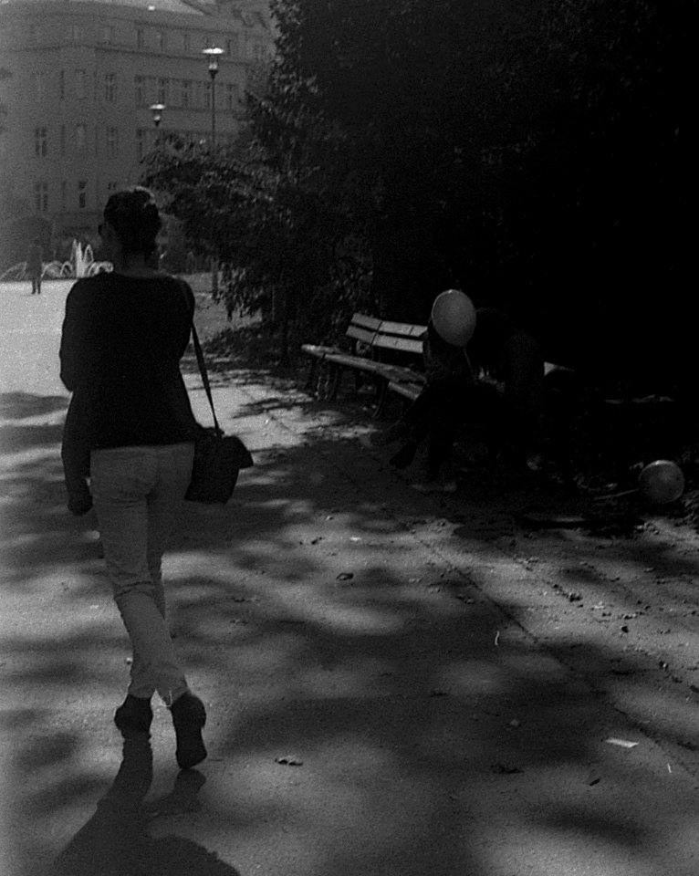 Elikon 35S - Sunday Street Stroll 1