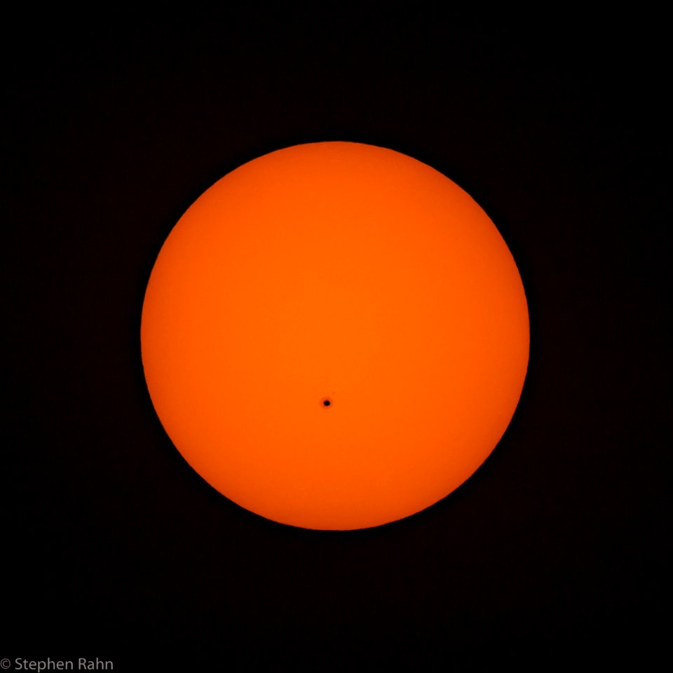 Huge Sunspot on 5-21-16