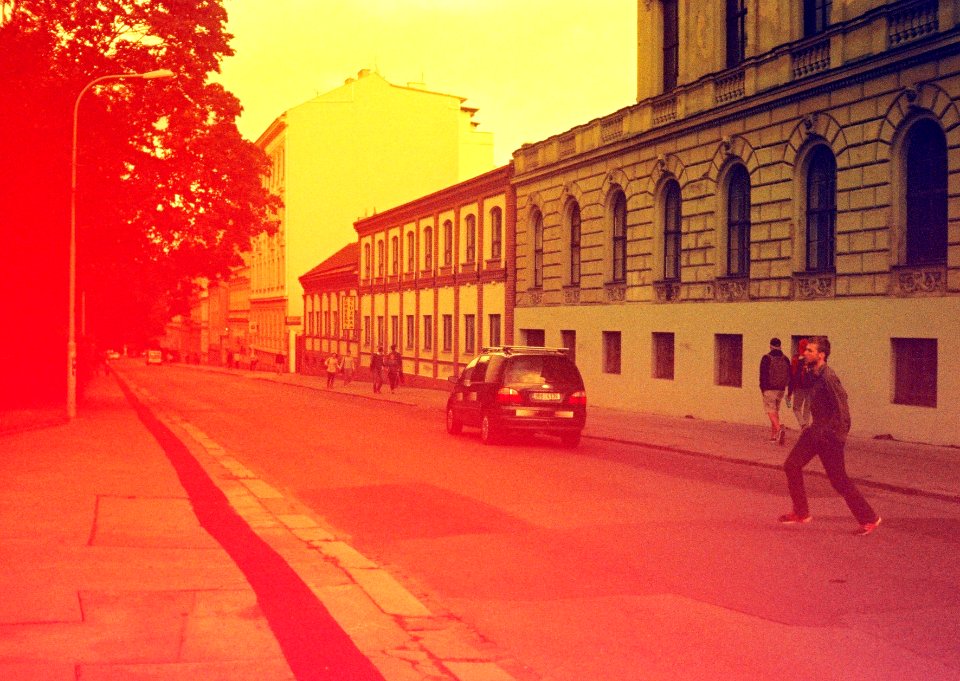 Elikon 35S - Brno as Fool's Garden and Other Stories