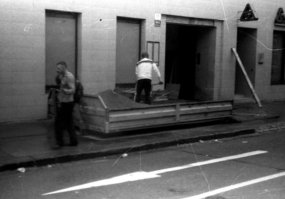 Sokol 2 - Worker on Cejl Street