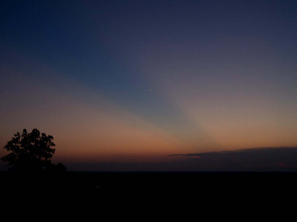 4% Waxing Crescent
