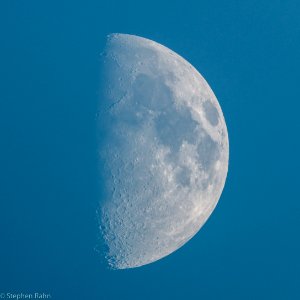 Daytime Waxing Gibbous Moon on 7-24-15