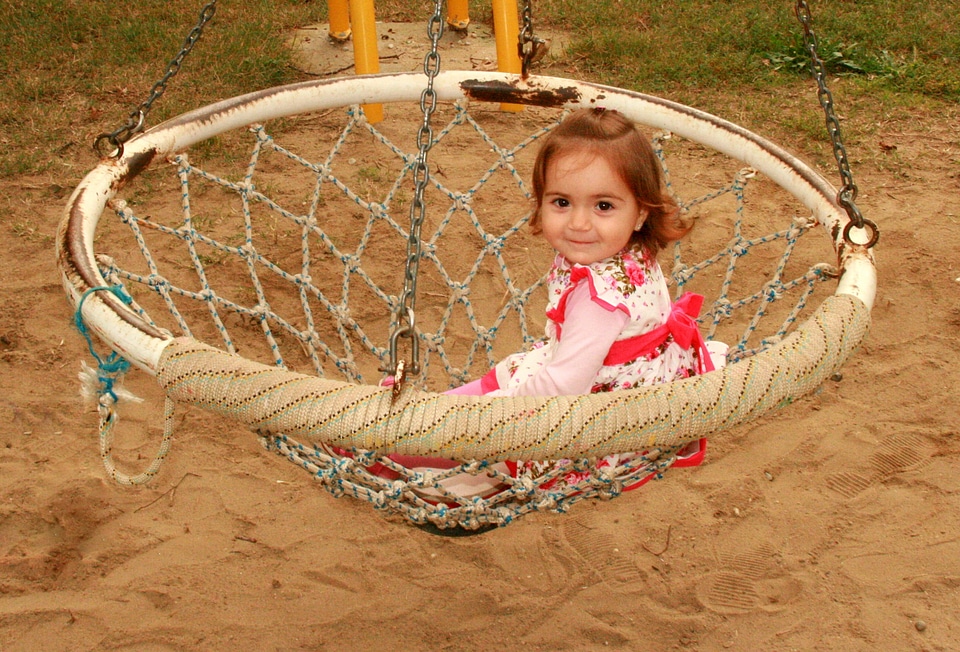 Park innocence swing