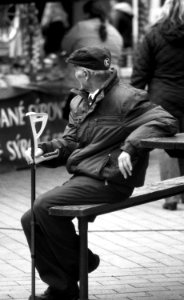 Praktica MTL 5 + Pentacon Electric 4/200 MC - Old Man Study 1