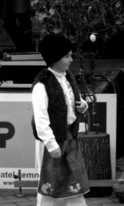 Praktica MTL 5 + Pentacon Electric 4/200 MC - Folklore Performance of Czech Easter Traditions 02