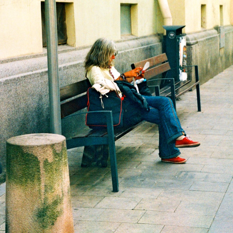 Praktica MTL 5 +  Helios 44-2 2/58 - Reader on the Bench