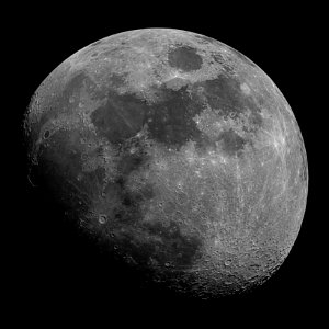 Waxing Gibbous Moon on 4-6-17