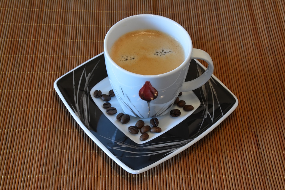 Caffeine aroma brown