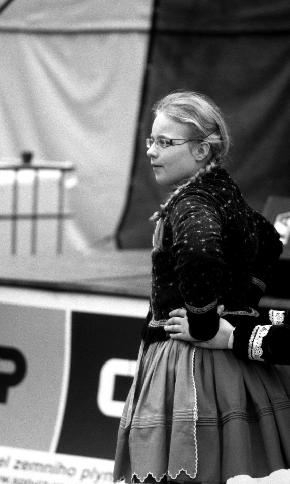 Praktica MTL 5 + Pentacon Electric 4/200 MC - Folklore Performance of Czech Easter Traditions 01