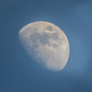 Daytime Moon on December 11th, 2013