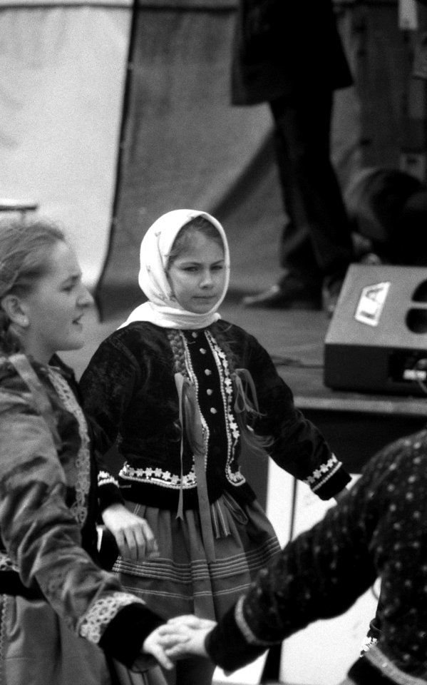 Praktica MTL 5 + Pentacon Electric 4/200 MC - Folklore Performance of Czech Easter Traditions 06