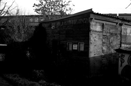 Exa + Tessar 2,8/50 - Svitava Riverbank next to the former Slaughterhouse 06