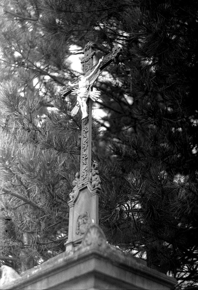 Ricoh TLS 401 with Helios 44-2 - Crucifix in Bohunice Hospital