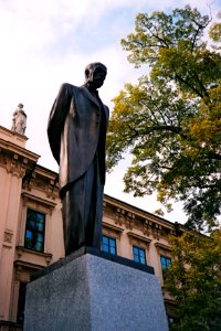Minolta Hi-Matic G - T. G. Masaryk Statue photo