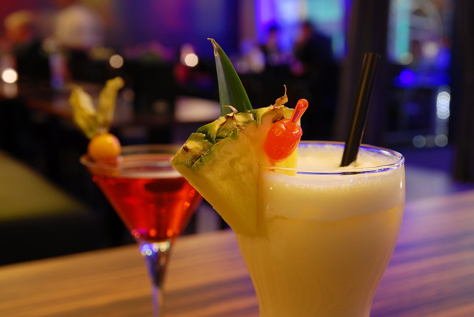 Cocktail bar night
