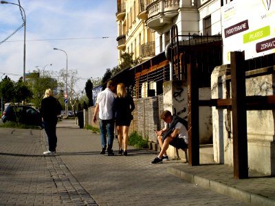 Bus Stop Impression photo