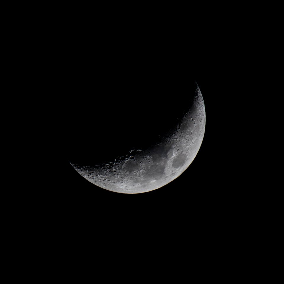 29% Waxing Crescent Moon on 4-20-18