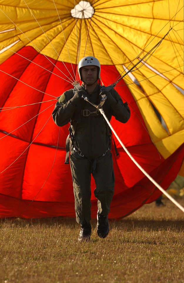 Ground flight skydive