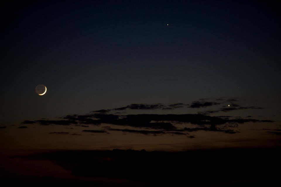 4% Waxing Crescent, Mercury, and Venus