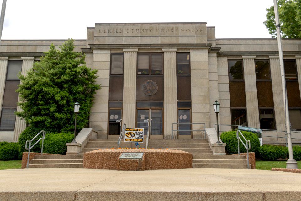 Dekalb County Courthouse, Dekalb County, Tennessee 1