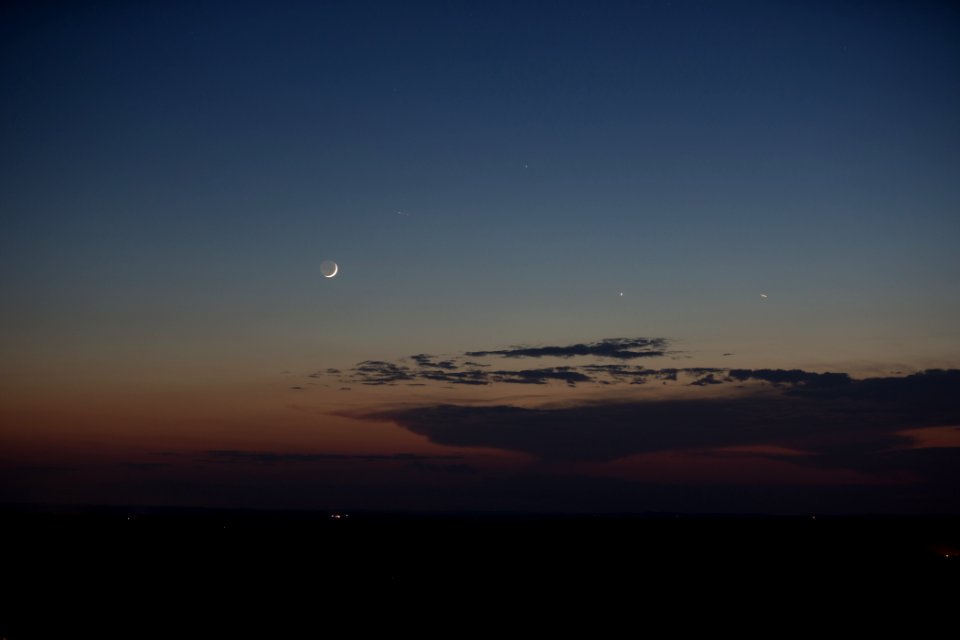 4% Waxing Crescent, Mercury, and Venus