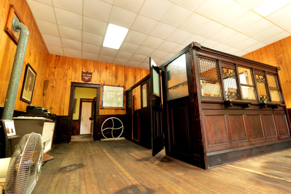 Gassaway Bank and Post Office (historic), Cannon County, Tennessee 1