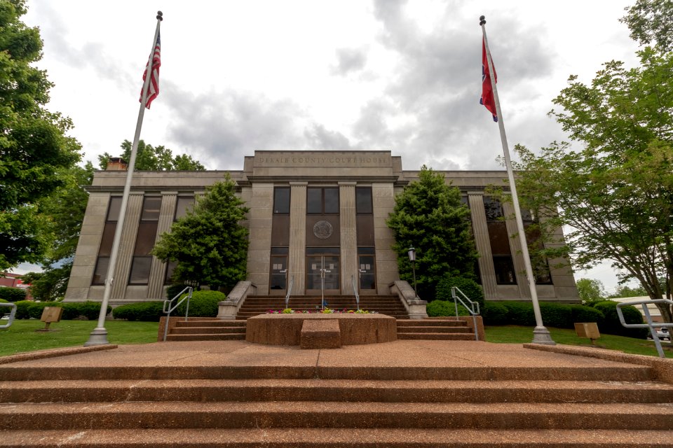 Dekalb County Courthouse, Dekalb County, Tennessee 2