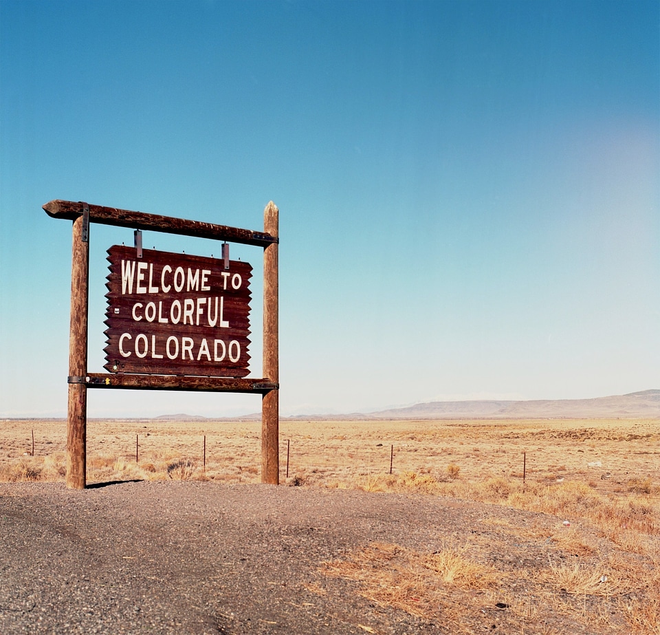 Sign signage border