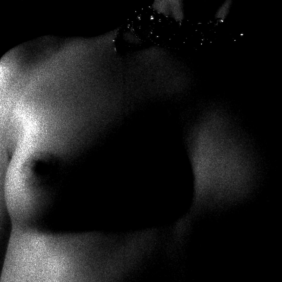 Nude (2)