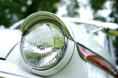 Singer Gazelle V head light