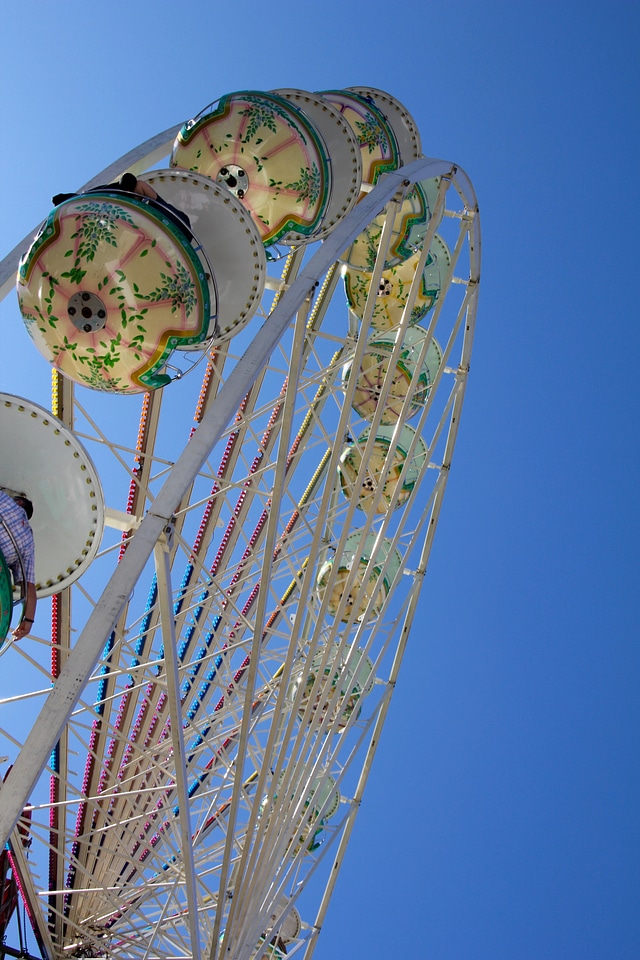 Year market rides carousel