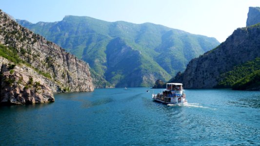 Lac de Koman photo